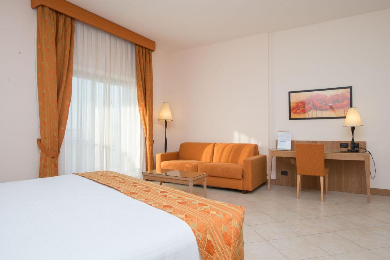 Marina Di Castello Golf &