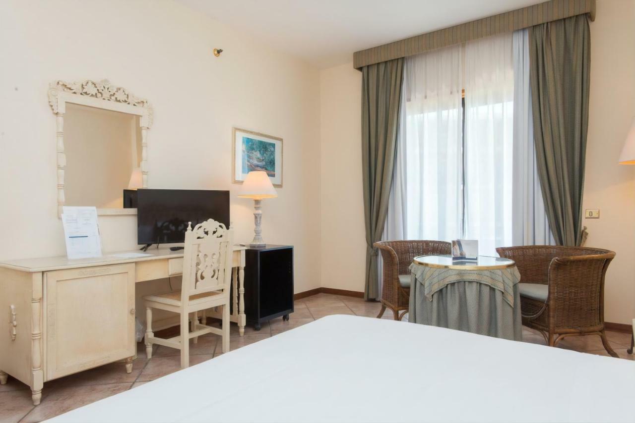 Marina Di Castello Golf & Spa