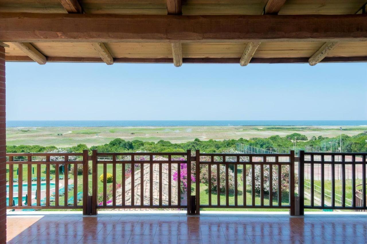 Hotel Marina Di Castello Golf & 4*